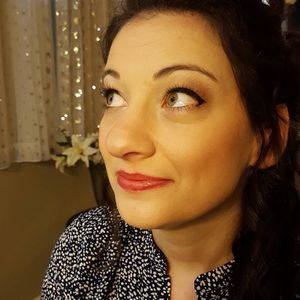 Meet your Posher, Shelly